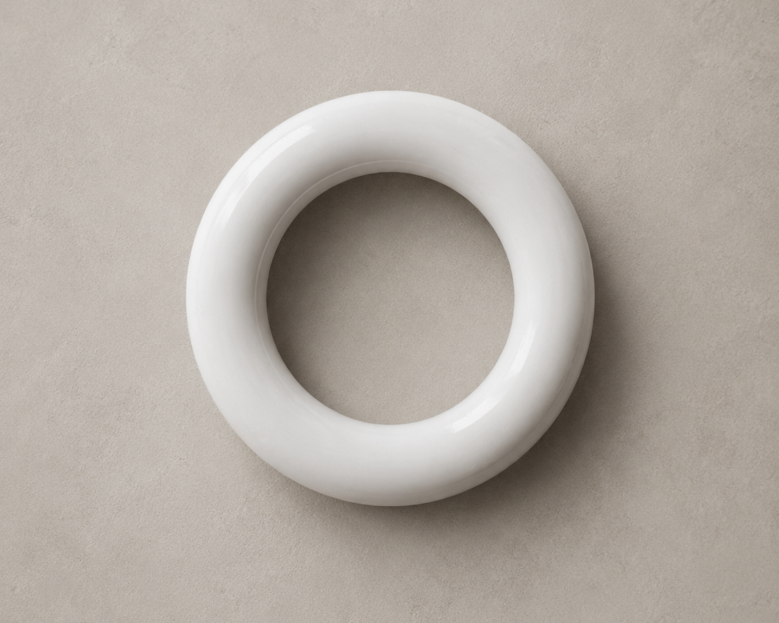 Object 02 | Sculptural ring bangle