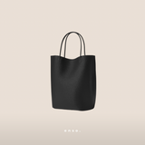 Object #25 ⎜ Jet Black