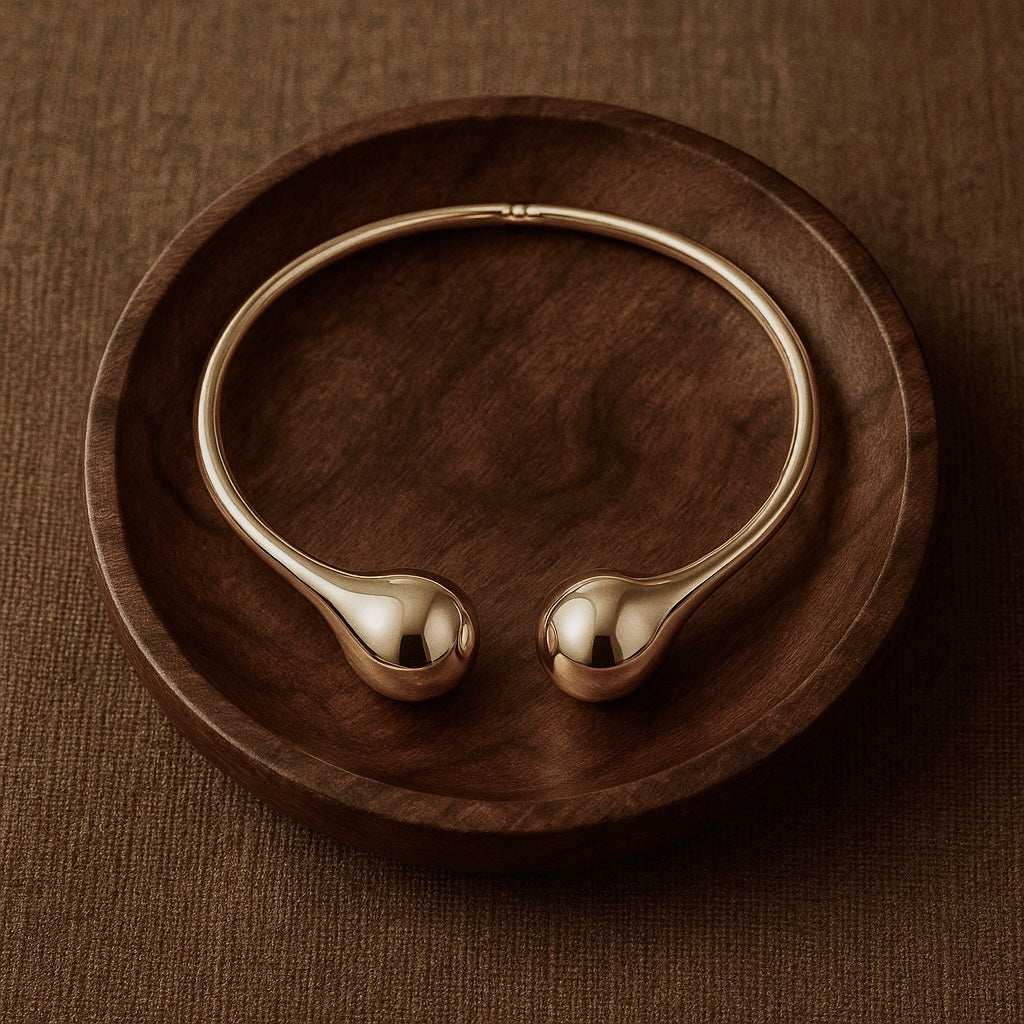 NECKLACE 02, STILLNESS