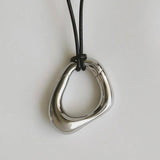 Flow Necklace (Silver)