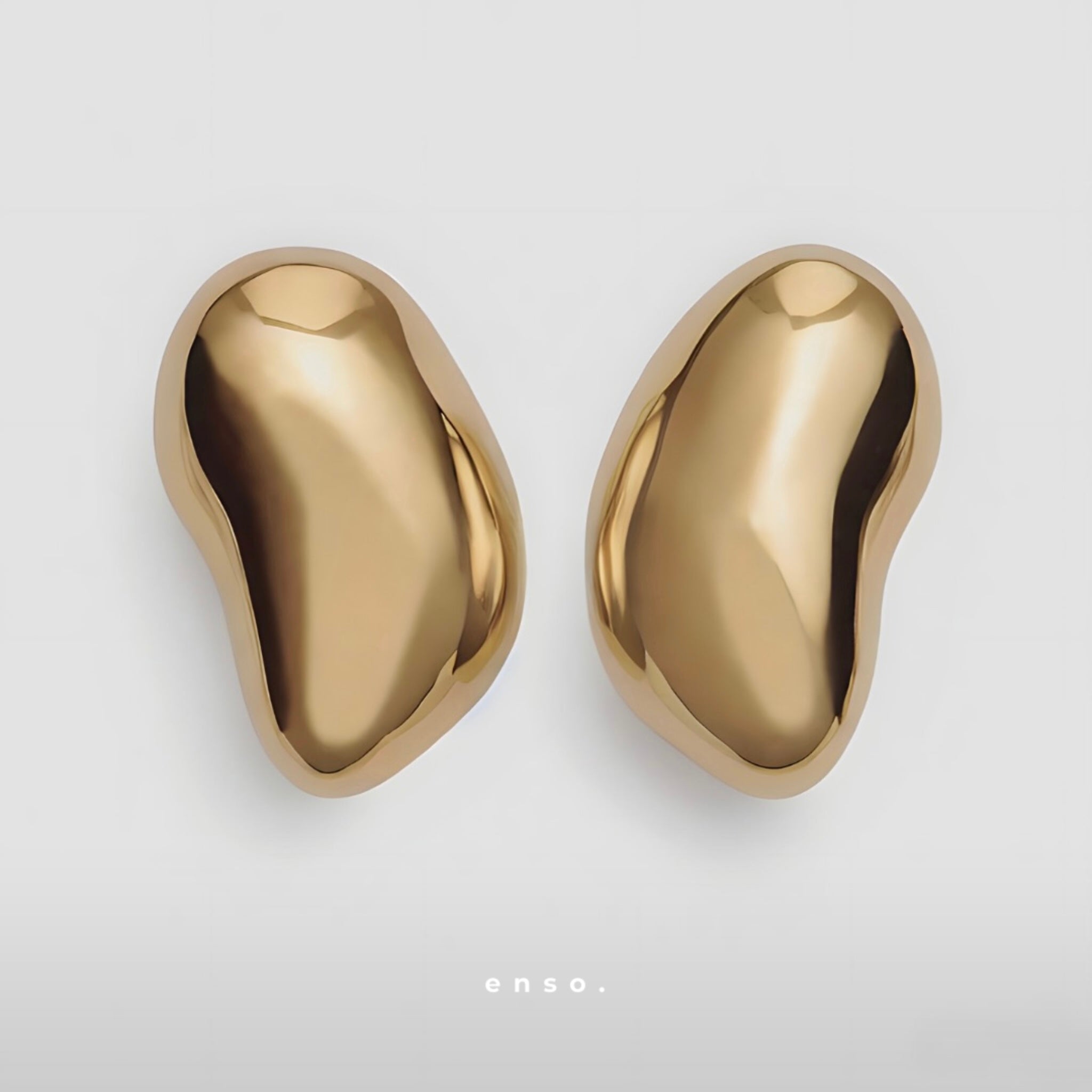 Flow - Bean Earrings by Enso Design Lab™ with 18k gold plating, 50 mm in length and 30 mm in width, stylish and lightweight.