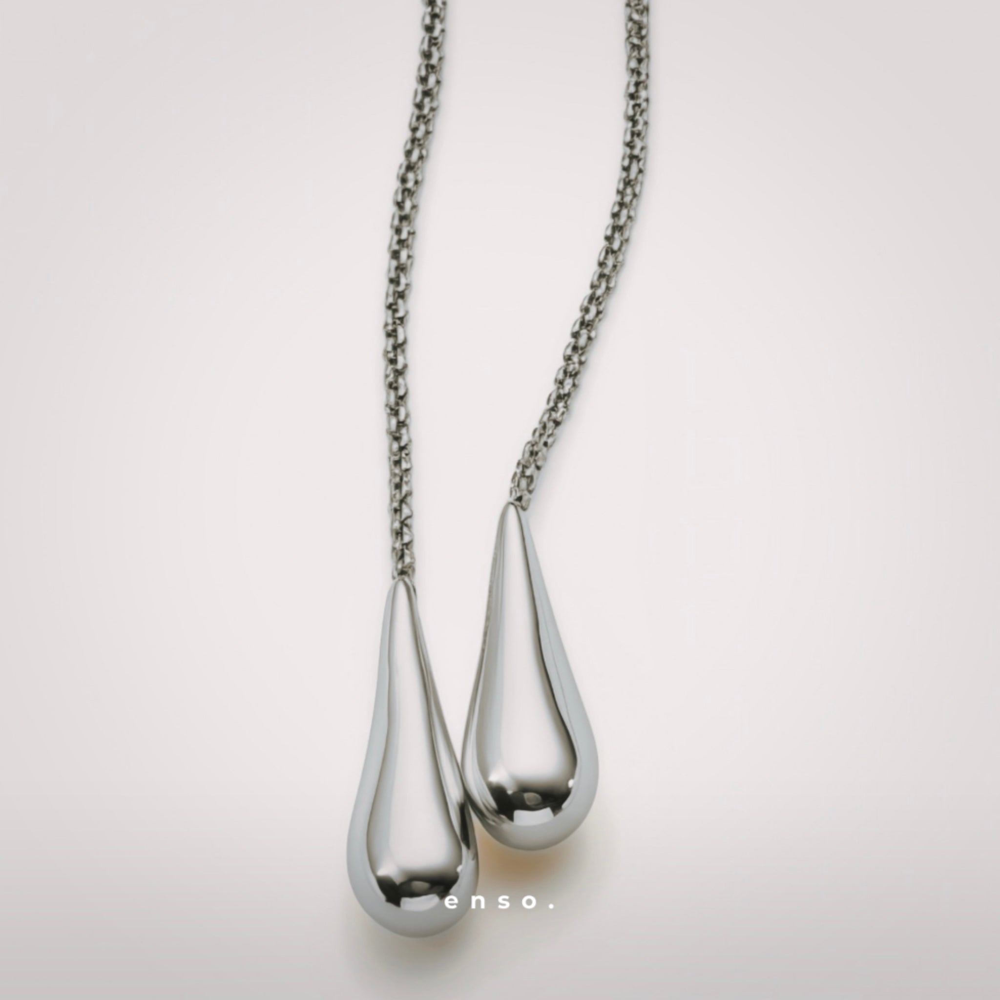 Drops of Light Necklace by Enso Design Lab™ in premium rhodium plating, fluid lines, and seamless 180 cm design.