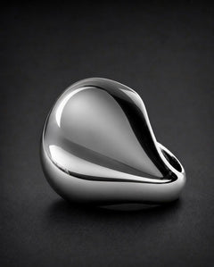 CONTAIN ring in argent mirror — hero view